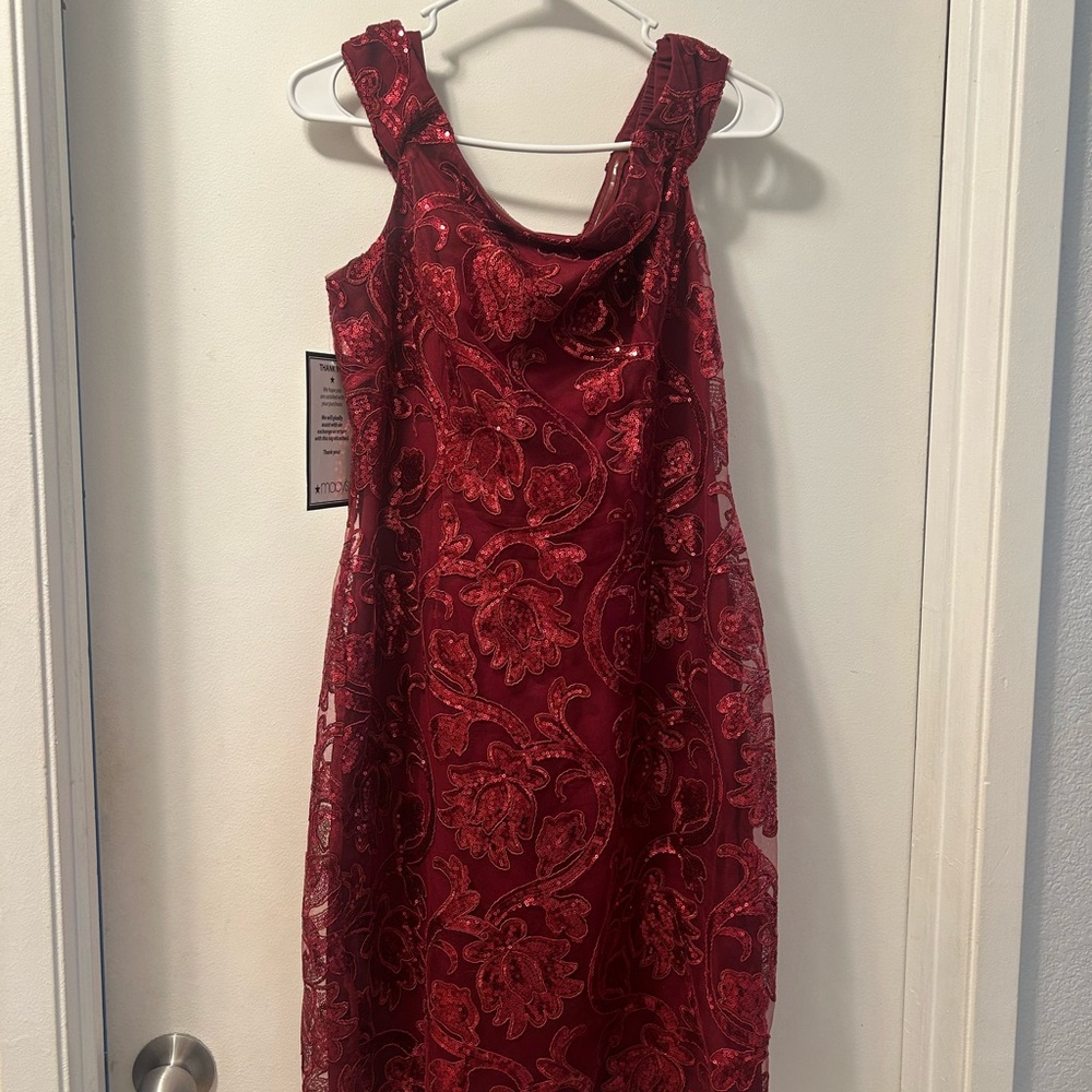 Elegant Red Lace Dress